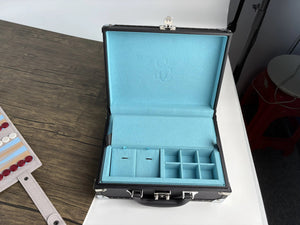 Jewelry Trunk Essec (Black-Light Blue)